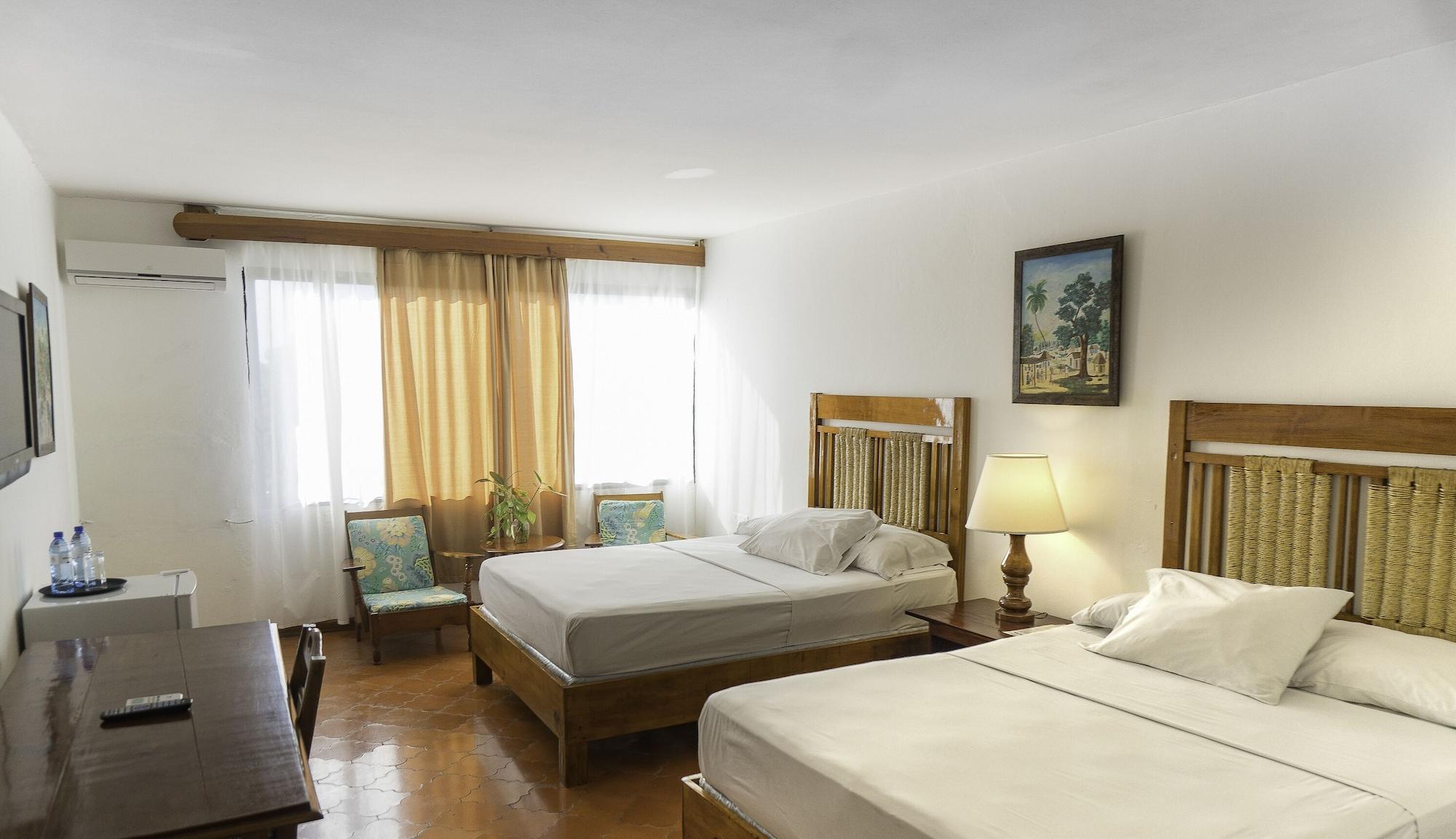 Hotel Mont Joli Cap-Haïtien Extérieur photo