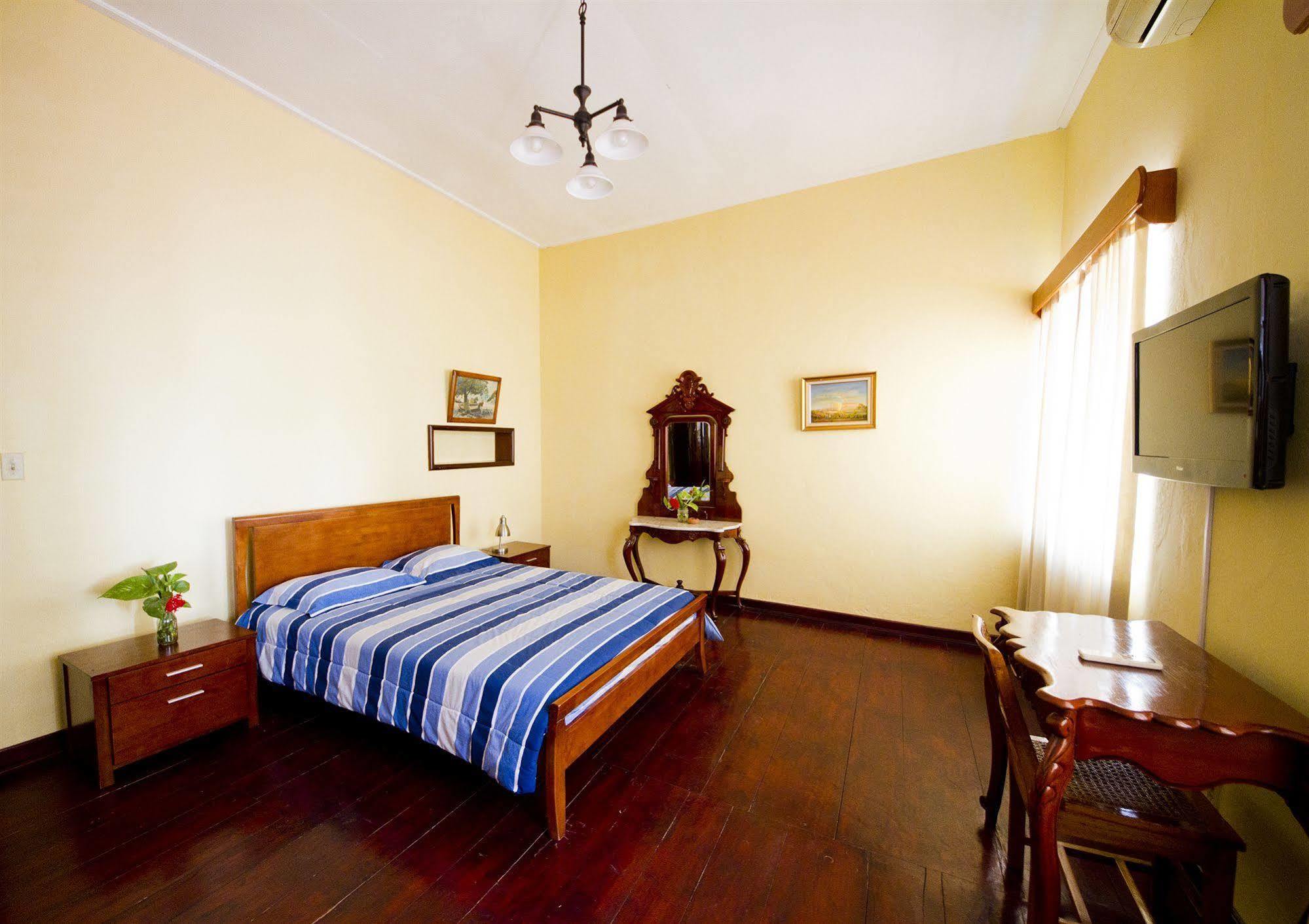 Hotel Mont Joli Cap-Haïtien Extérieur photo